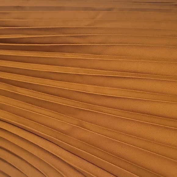 Sezane Dino Midi-Length Pleaded Skirt - Picture 9 of 13